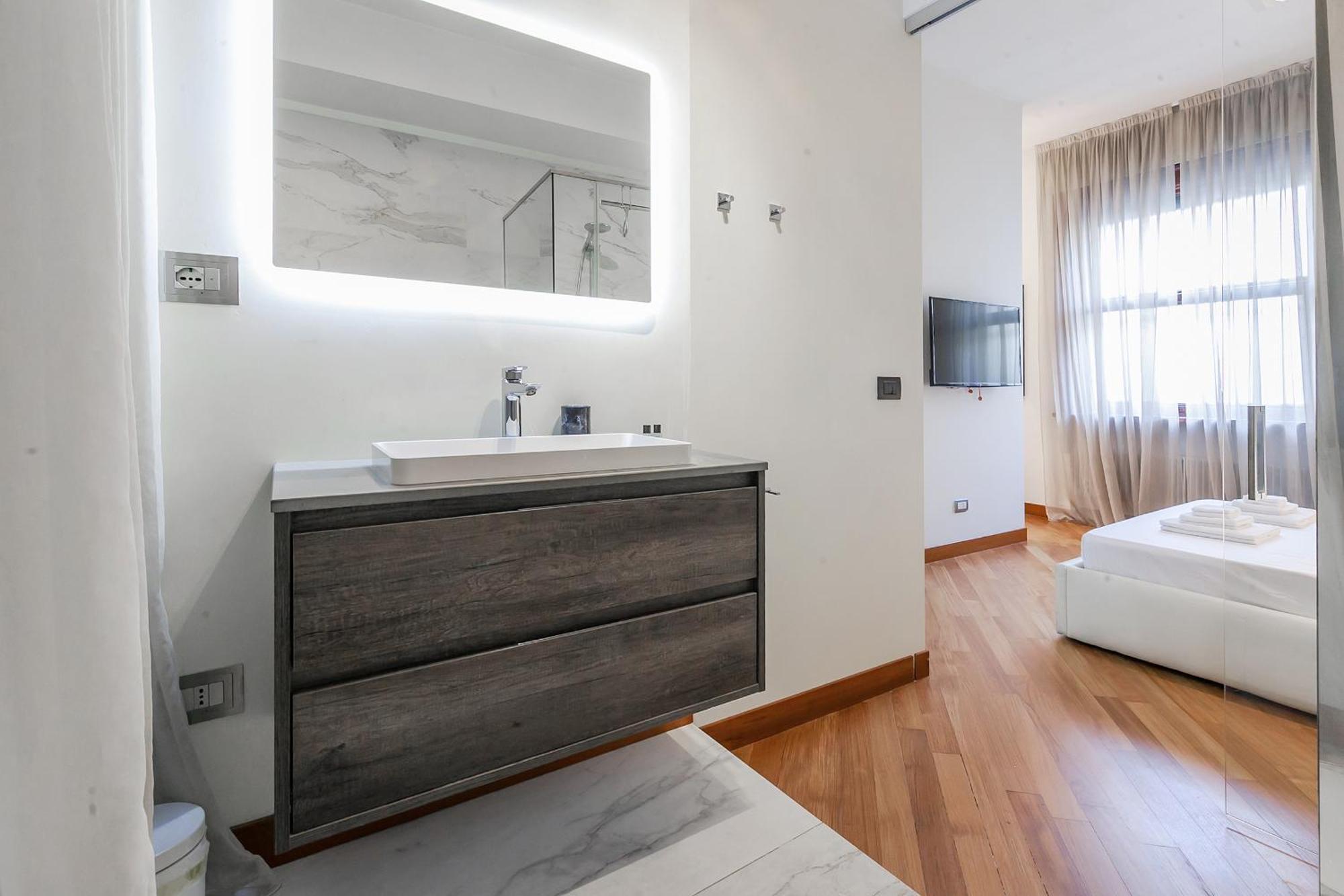 San Babila Luxury Suite - In The Heart Of Fashion Disctrict Milan Exterior photo